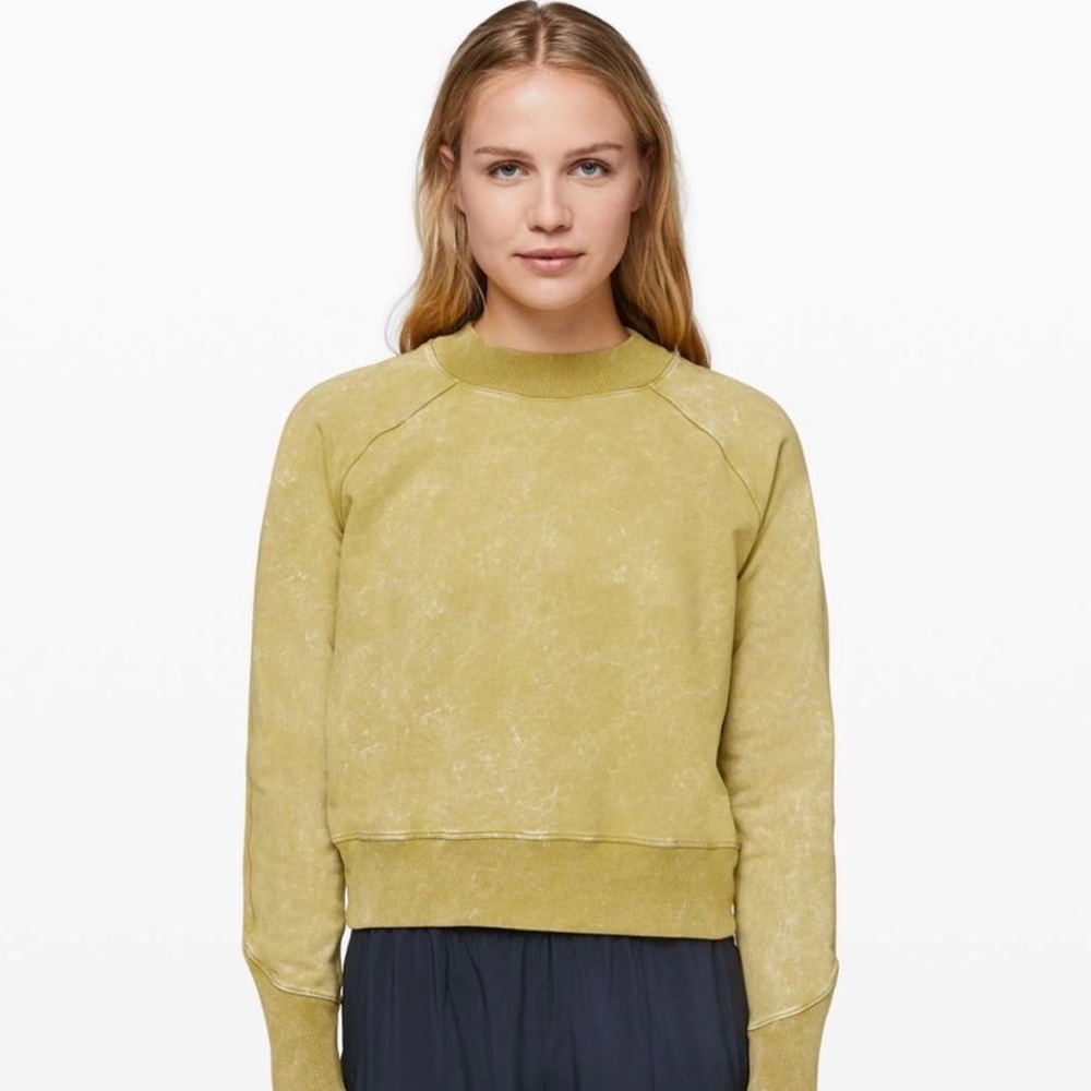 Lululemon Ready to Roll Crew Sweatshirt - GUC - size 6